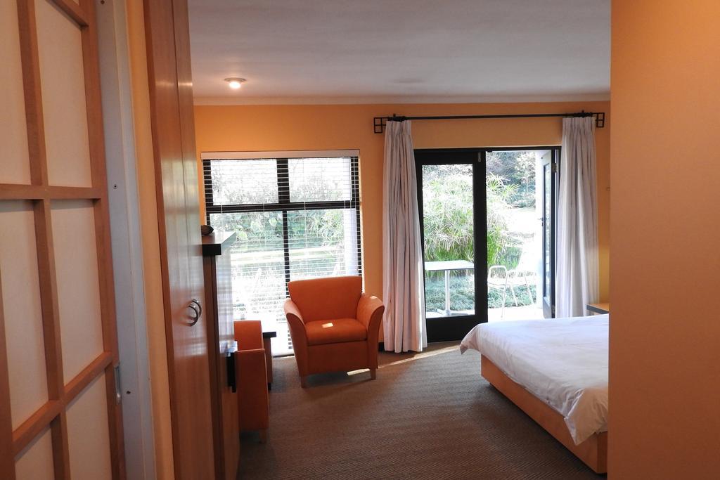Willow Place Guest House Midrand Bagian luar foto